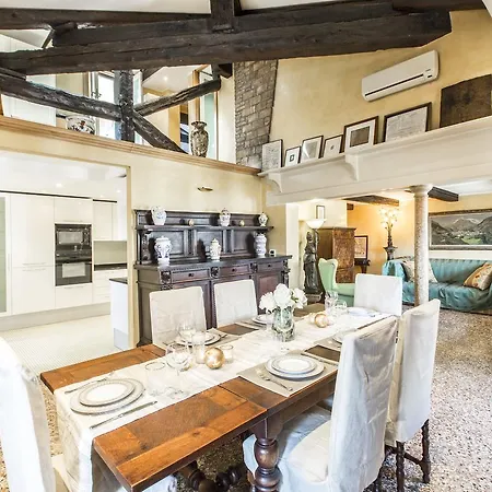 Attic Panoramic View R&r Apartment Venice
